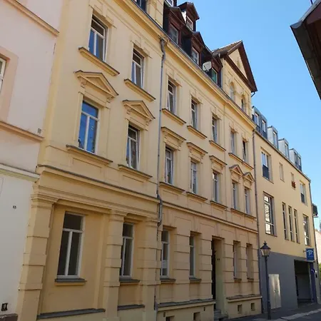 Kunstgasse 11 Homestay *